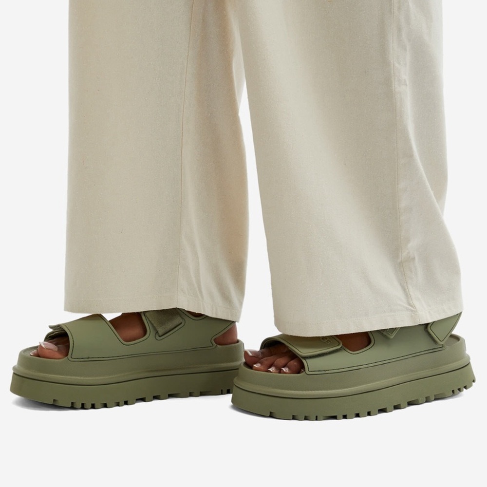 UGG Goldenglow Sandals